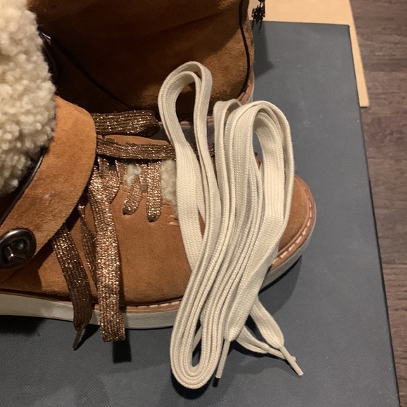 Coach Urban Hiker Shearling Suede 8.5 Saddle Tan - Picture 15 of 16